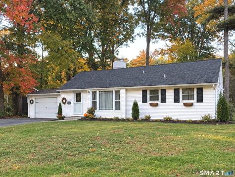 12 Walker Lane Bloomfield CT 06002