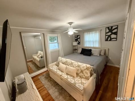 12 Walker Lane Bloomfield CT 06002