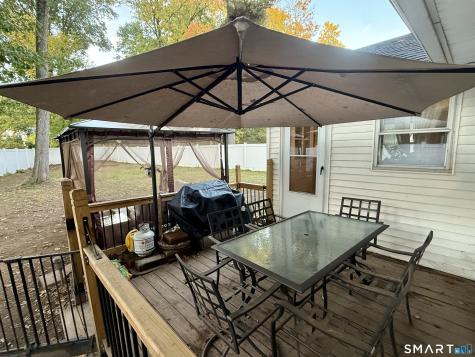 12 Walker Lane Bloomfield CT 06002