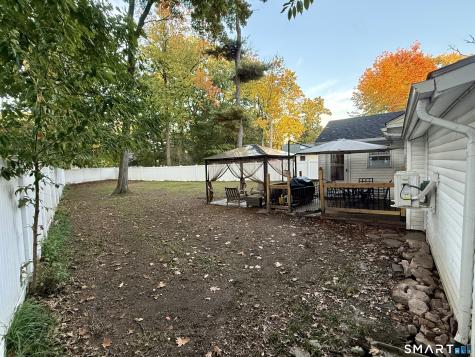 12 Walker Lane Bloomfield CT 06002