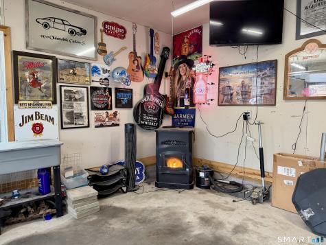 365 Canterbury Road Brooklyn CT 06234