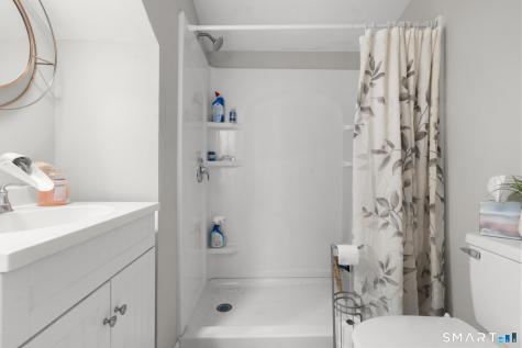 14 Dalewood Drive Norwich CT 06360