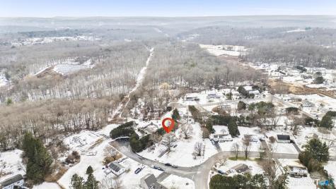 14 Dalewood Drive Norwich CT 06360