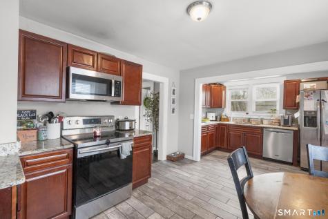 14 Dalewood Drive Norwich CT 06360