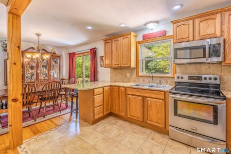 63 Beacon Road Windham CT 06280