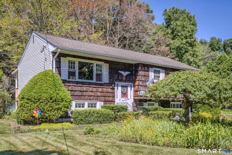 63 Beacon Road Windham CT 06280