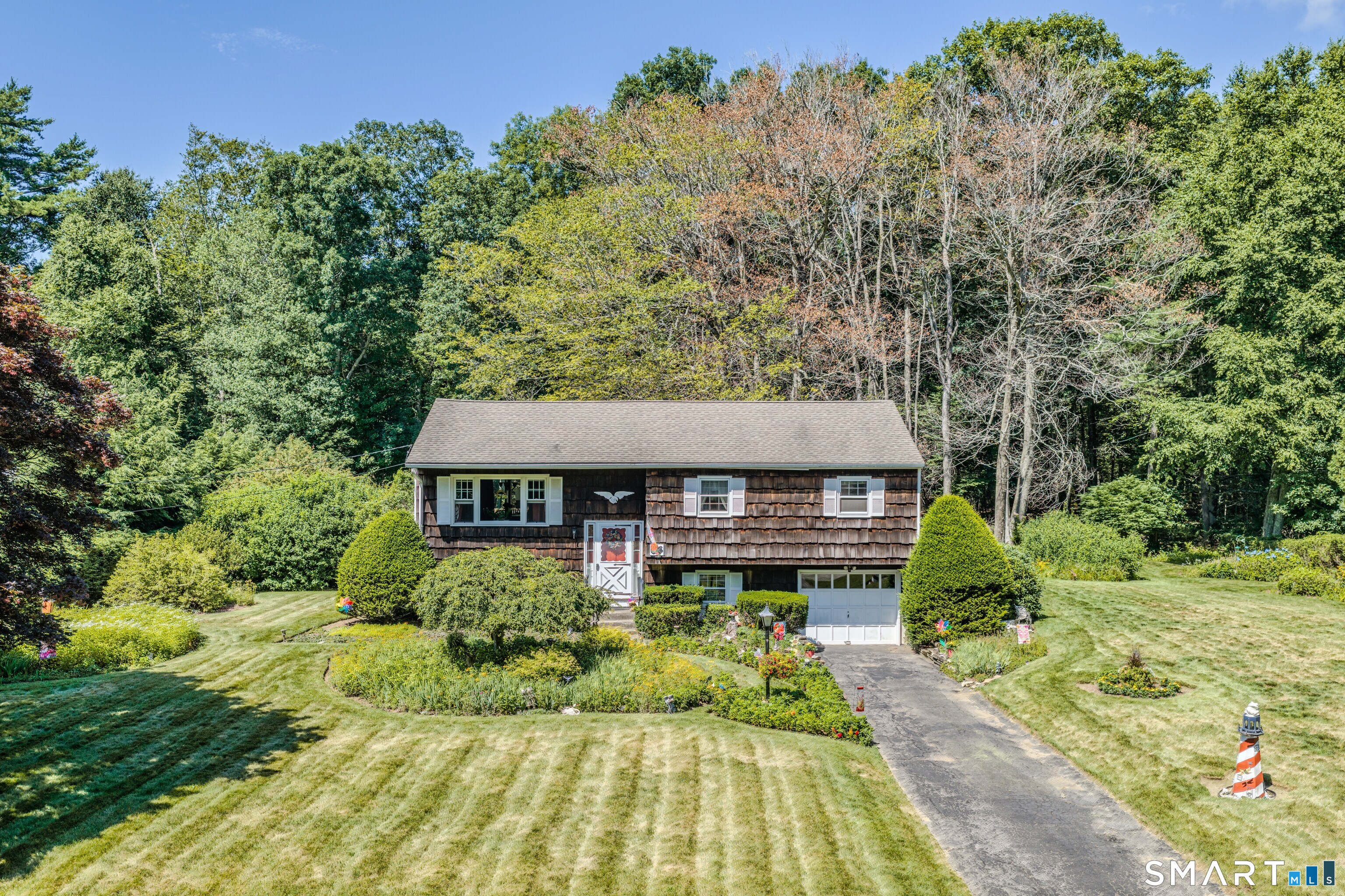 63 Beacon Road Windham CT 06280