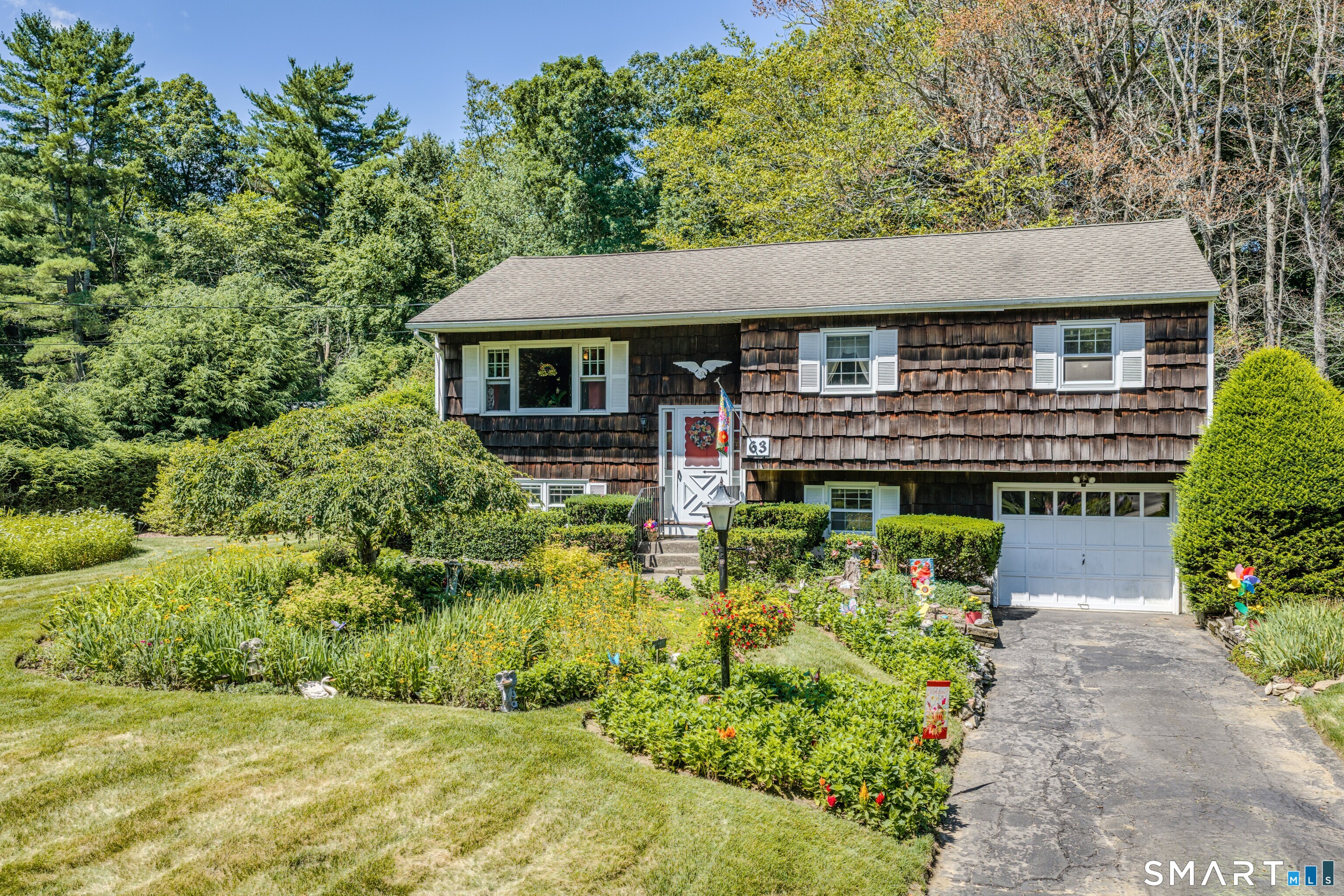 63 Beacon Road Windham CT 06280
