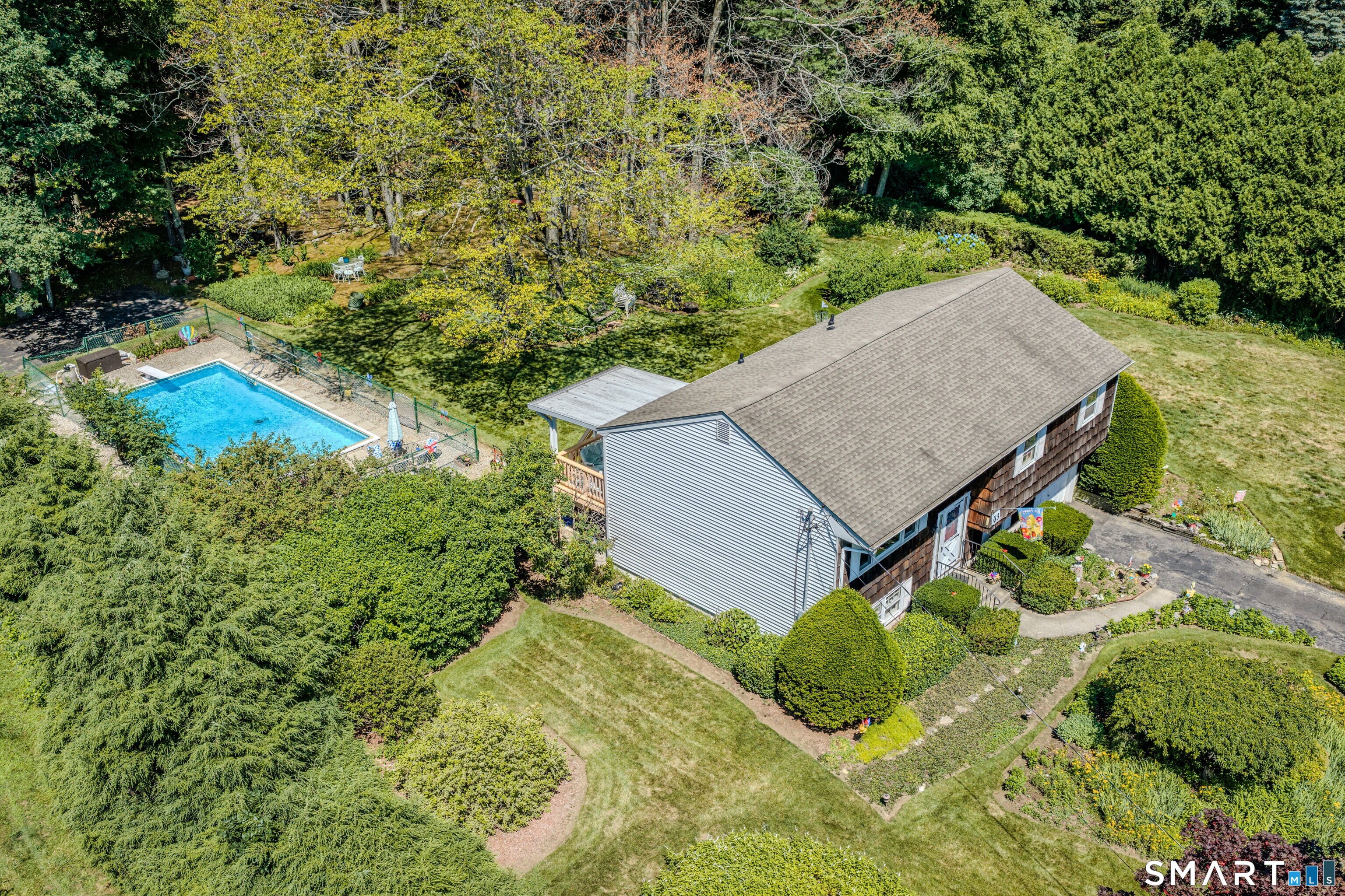 63 Beacon Road Windham CT 06280