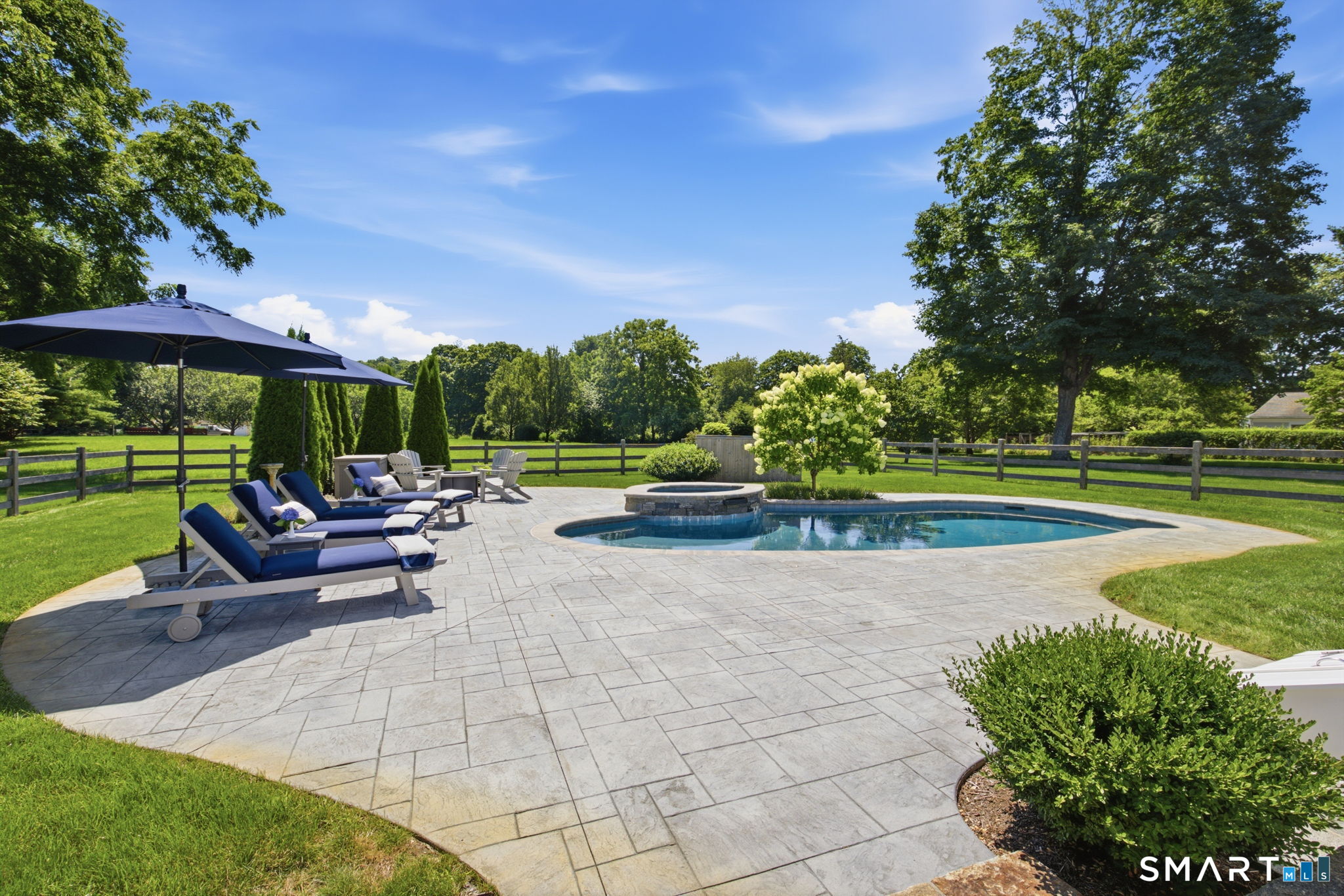 207 Westbrook Road Essex CT 06426