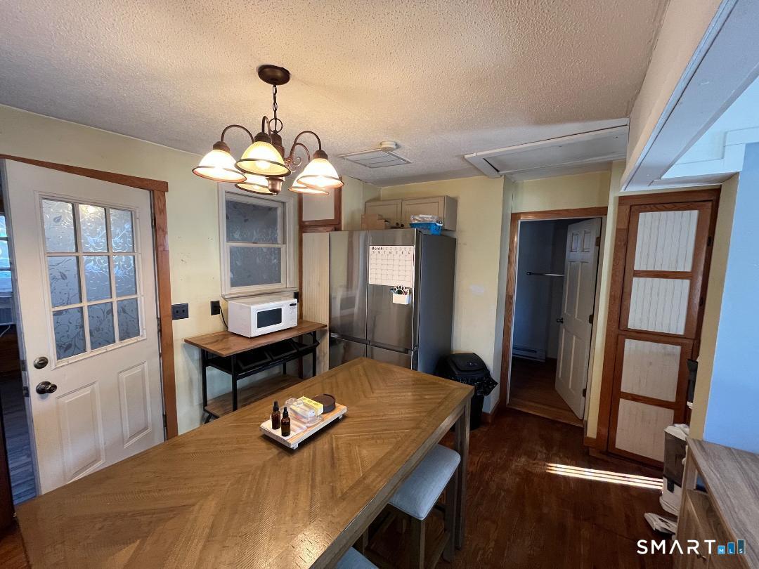 61 Tankerhoosen Road Vernon CT 06066