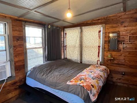 61 Tankerhoosen Road Vernon CT 06066