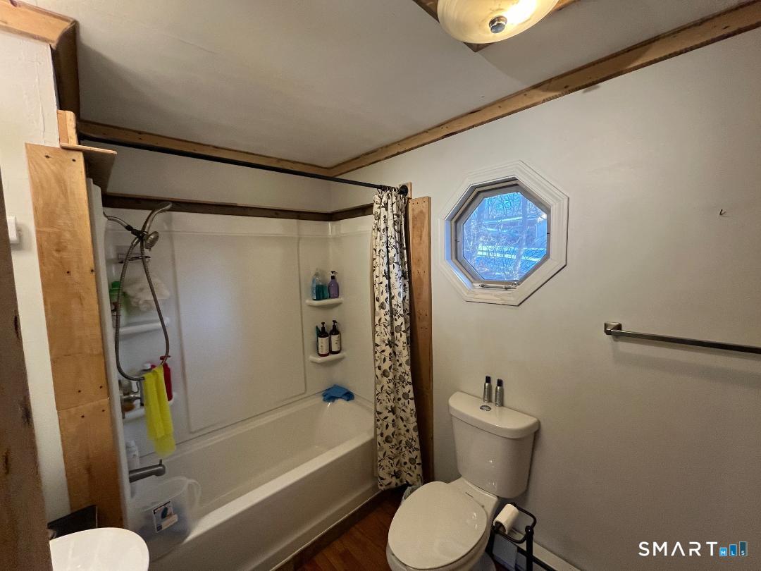 61 Tankerhoosen Road Vernon CT 06066