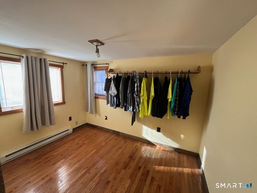 61 Tankerhoosen Road Vernon CT 06066