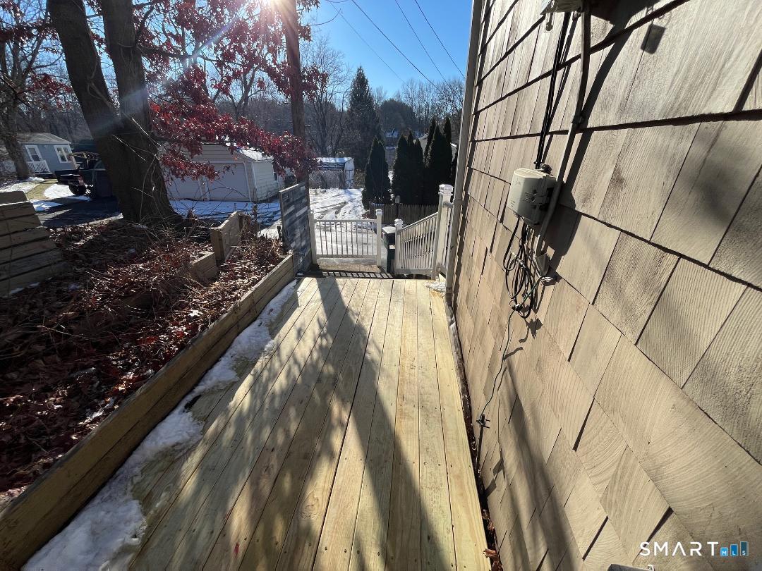 61 Tankerhoosen Road Vernon CT 06066