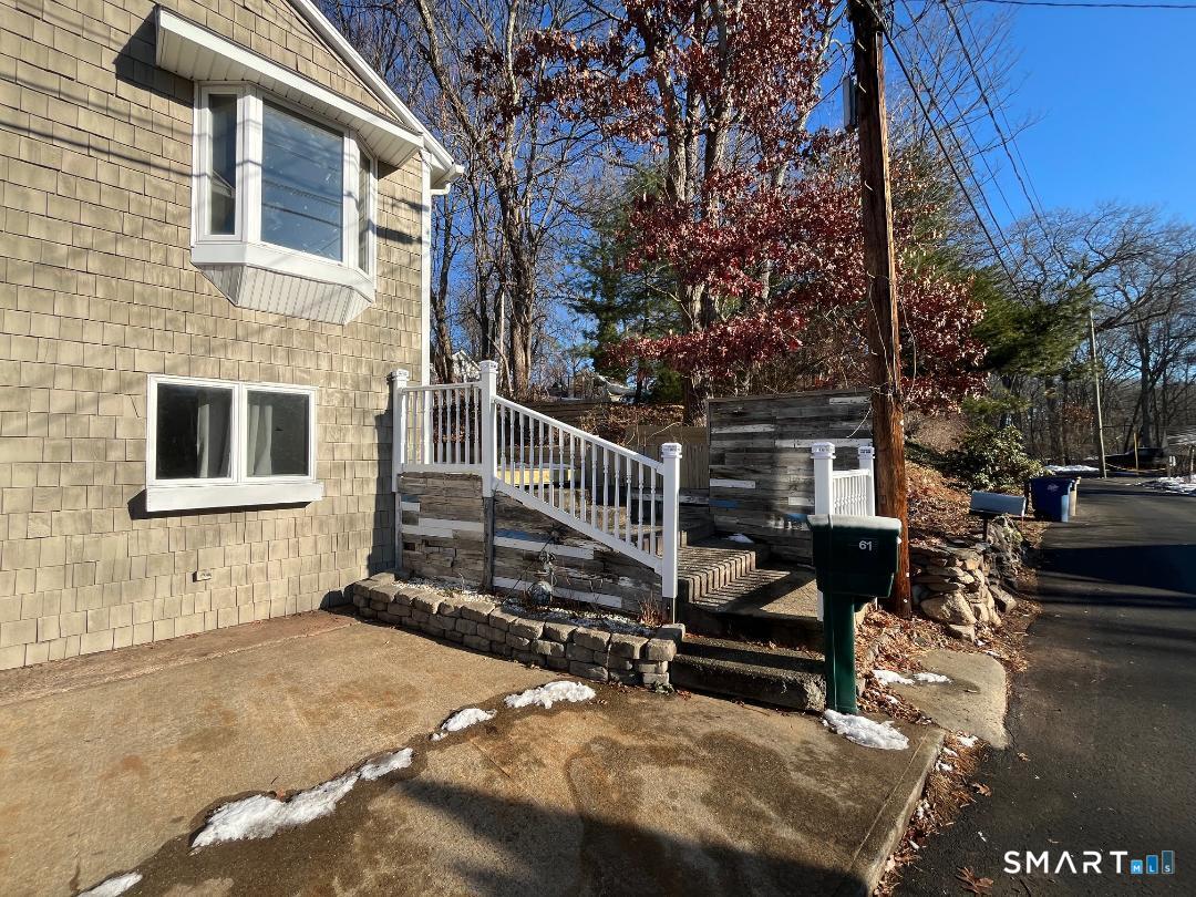 61 Tankerhoosen Road Vernon CT 06066