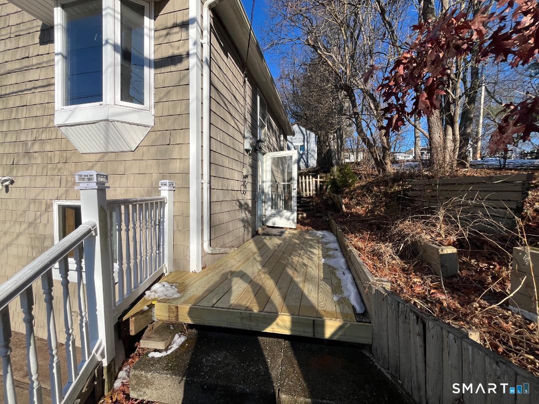 61 Tankerhoosen Road Vernon CT 06066