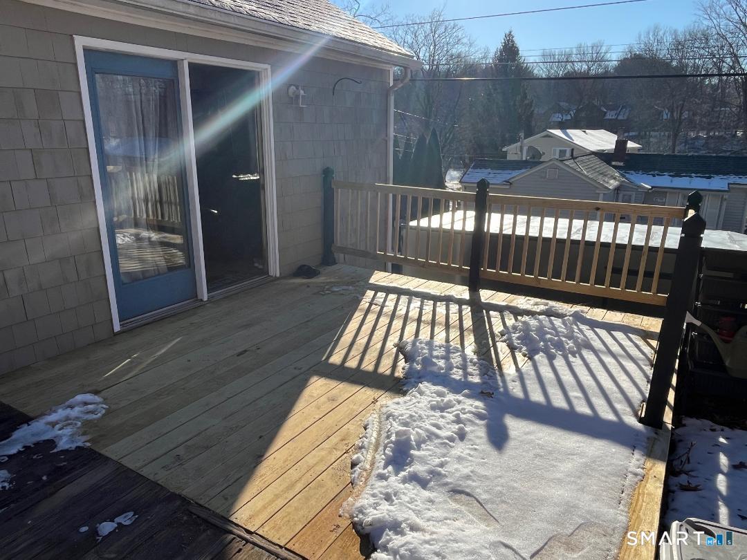 61 Tankerhoosen Road Vernon CT 06066