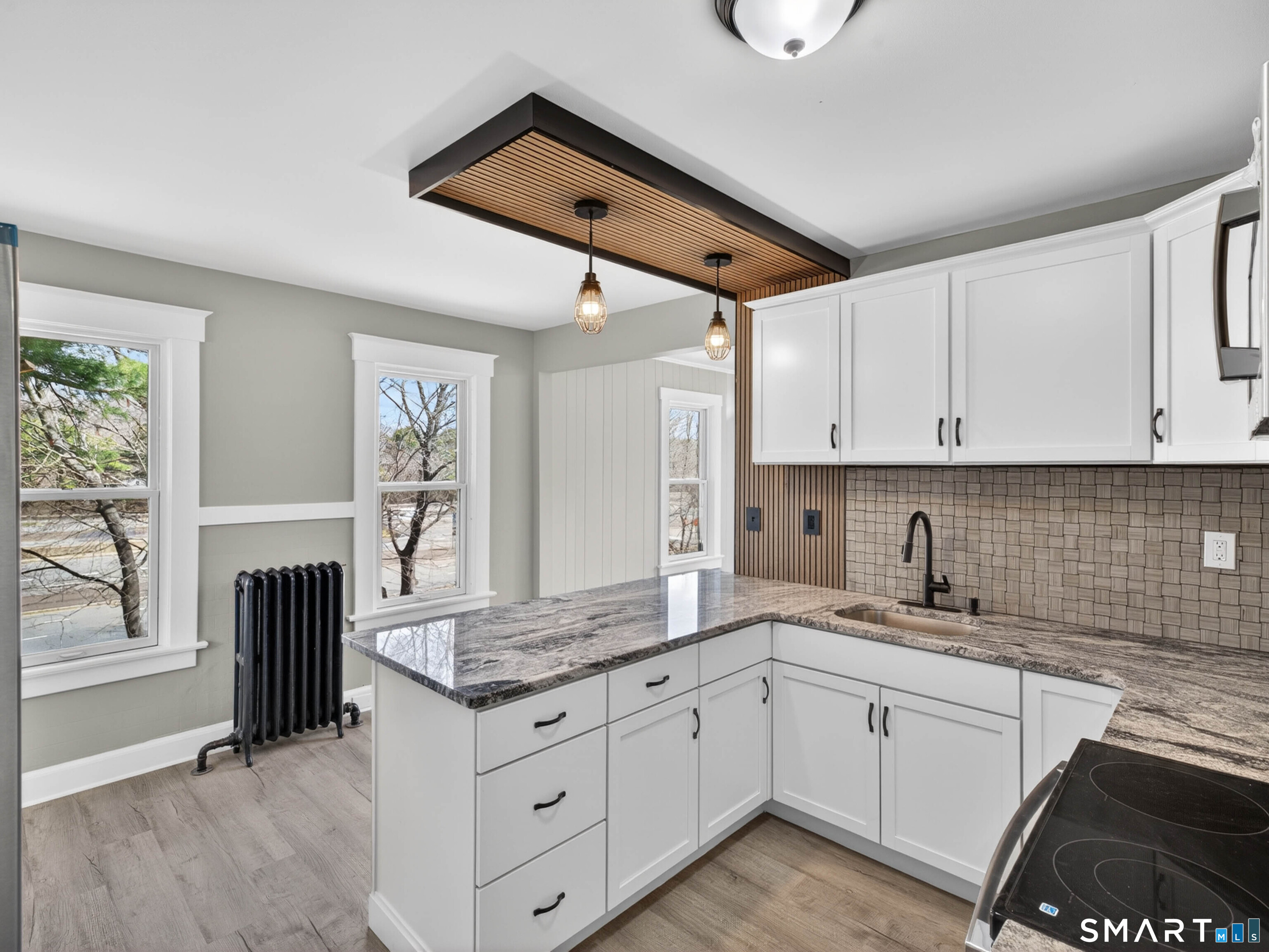 171 Norwood Avenue New London CT 06320
