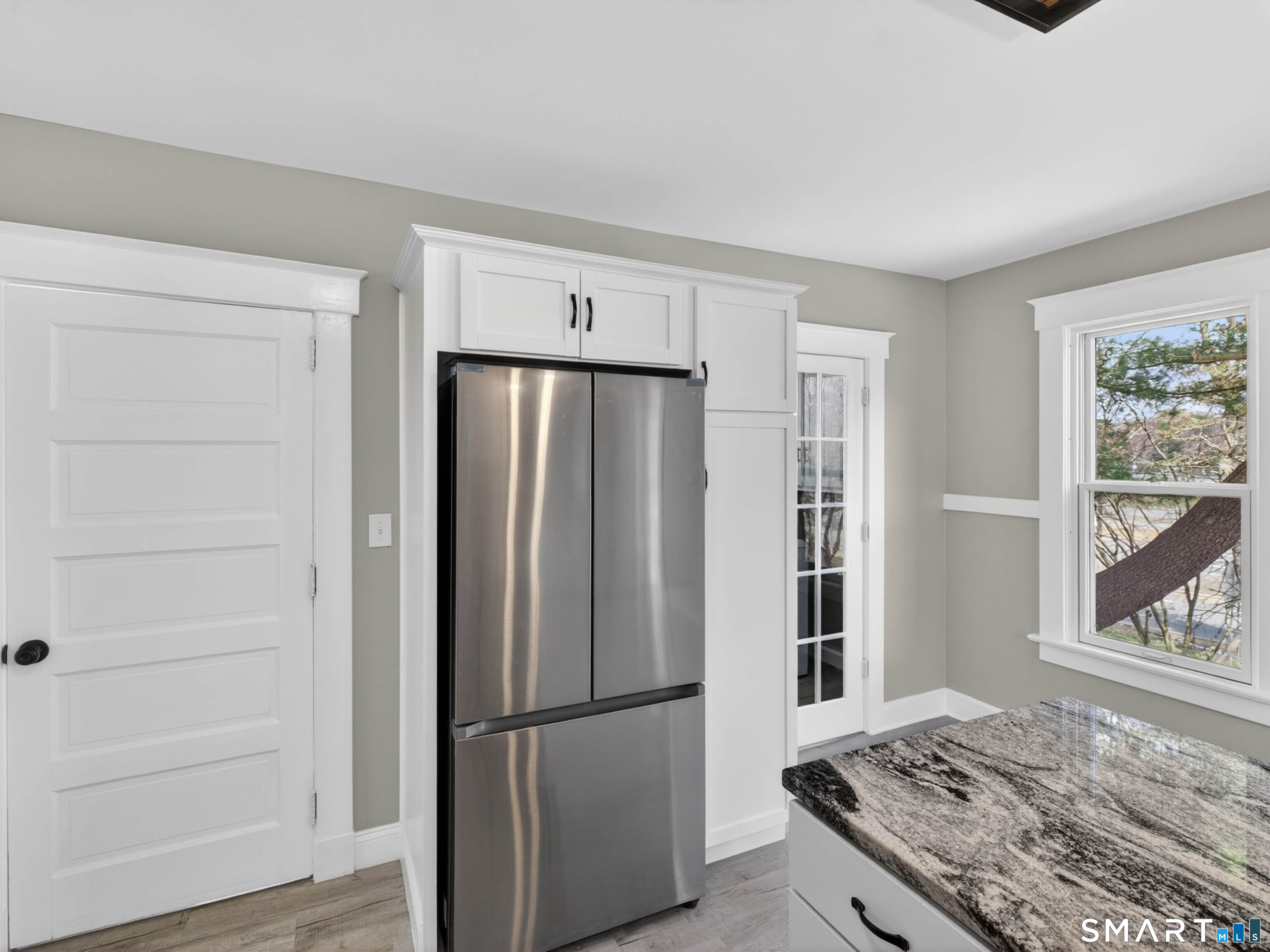 171 Norwood Avenue New London CT 06320