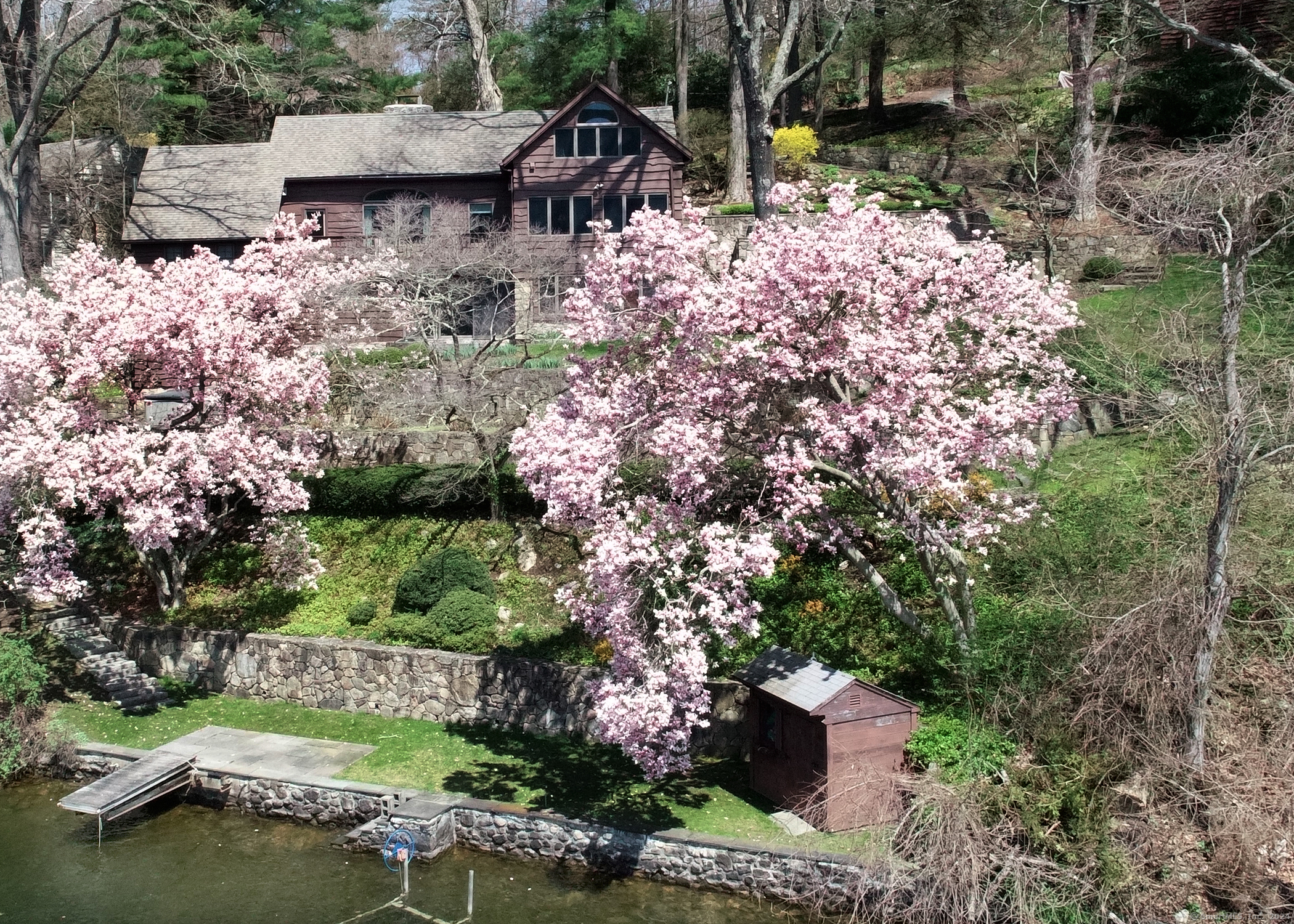 5 Echo Drive New Milford CT 06776