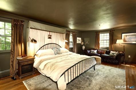 451 Newtown Turnpike Redding CT 06896