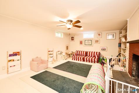 451 Newtown Turnpike Redding CT 06896
