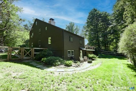 451 Newtown Turnpike Redding CT 06896