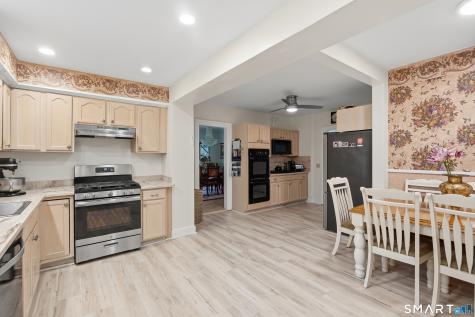 114 Colony Road New Haven CT 06511