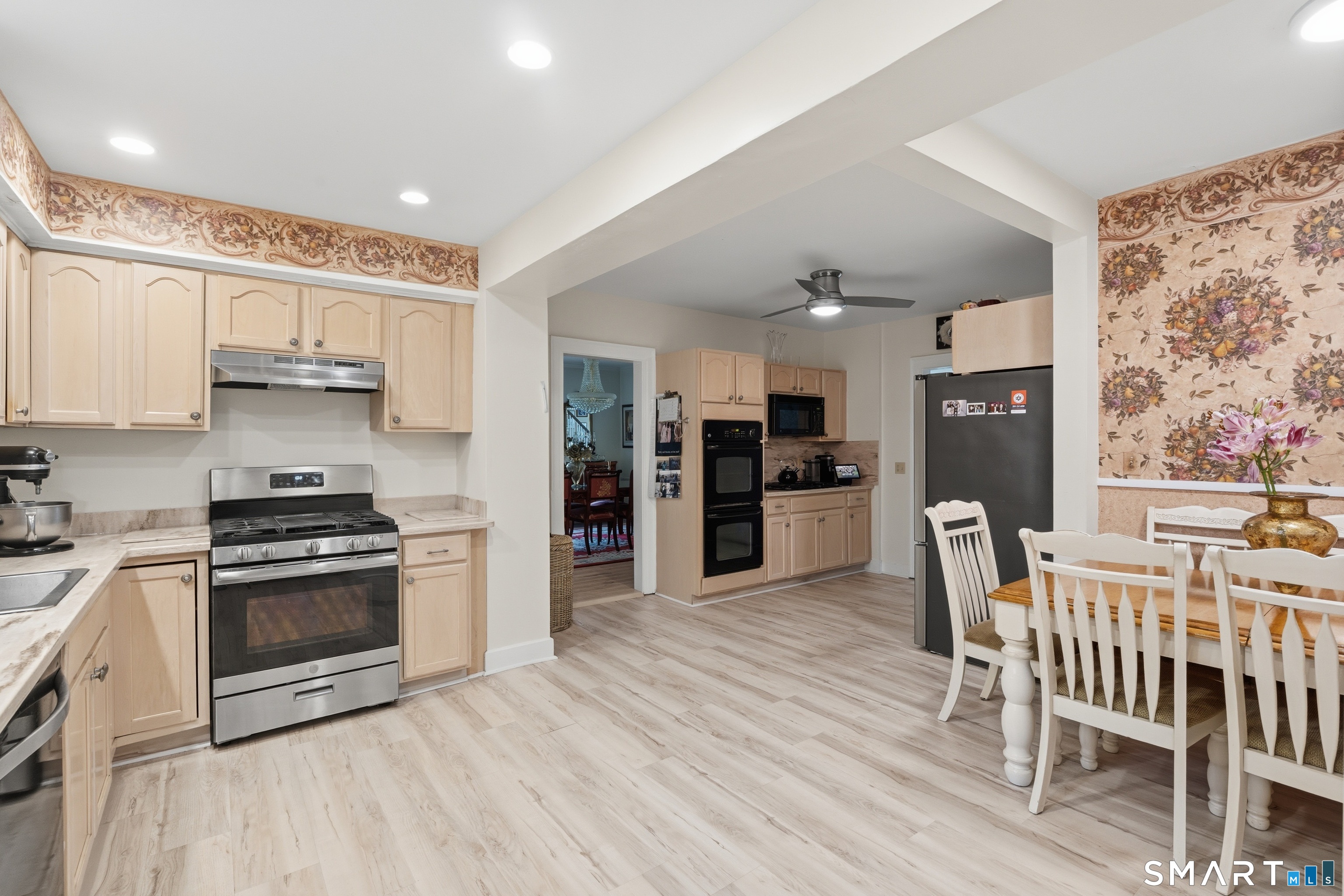 114 Colony Road New Haven CT 06511