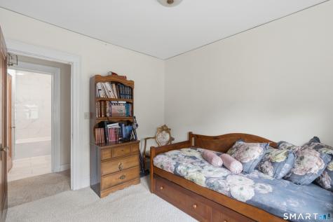 114 Colony Road New Haven CT 06511