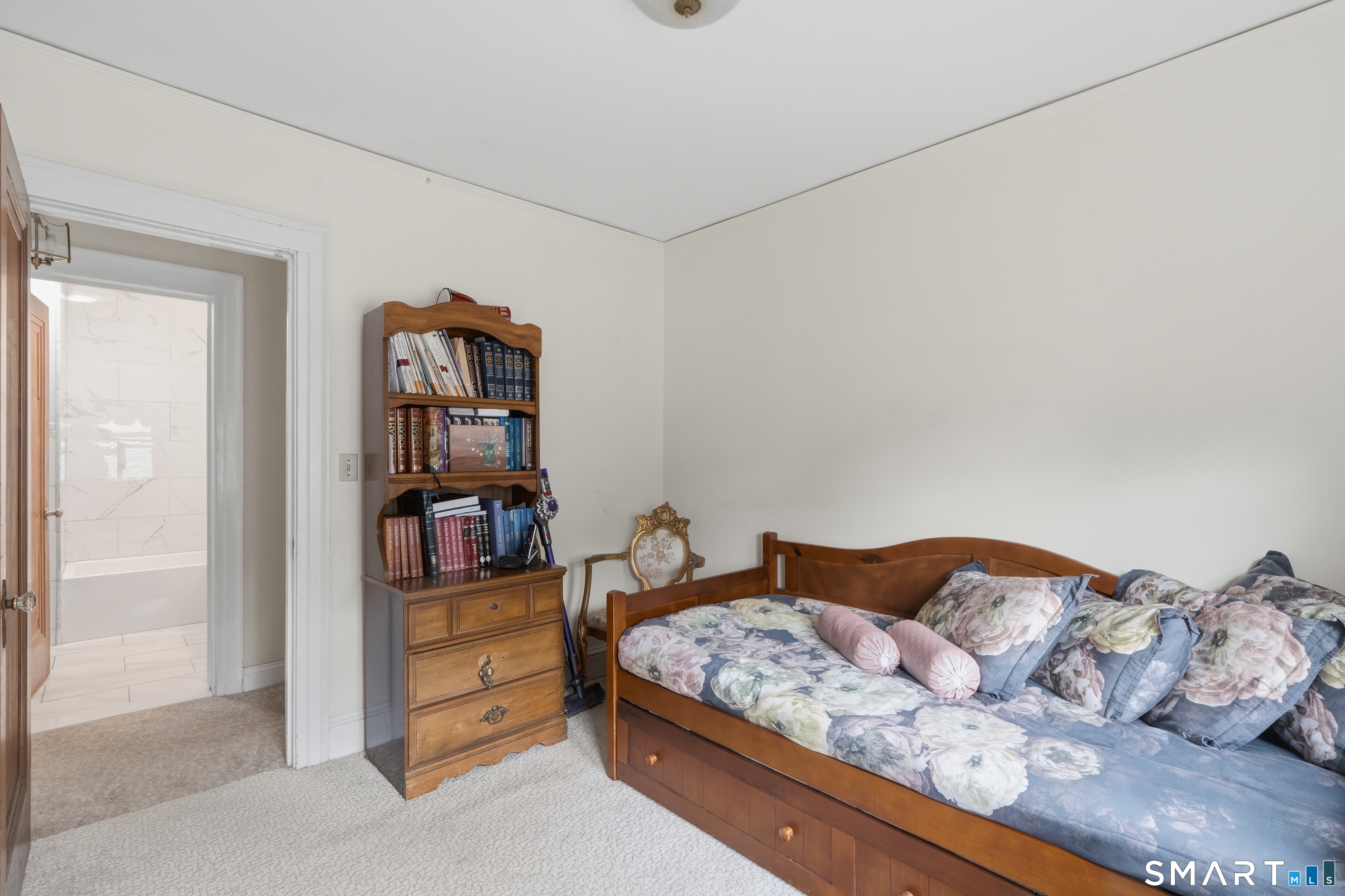 114 Colony Road New Haven CT 06511