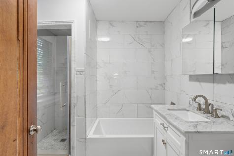 114 Colony Road New Haven CT 06511