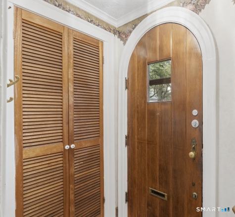 114 Colony Road New Haven CT 06511