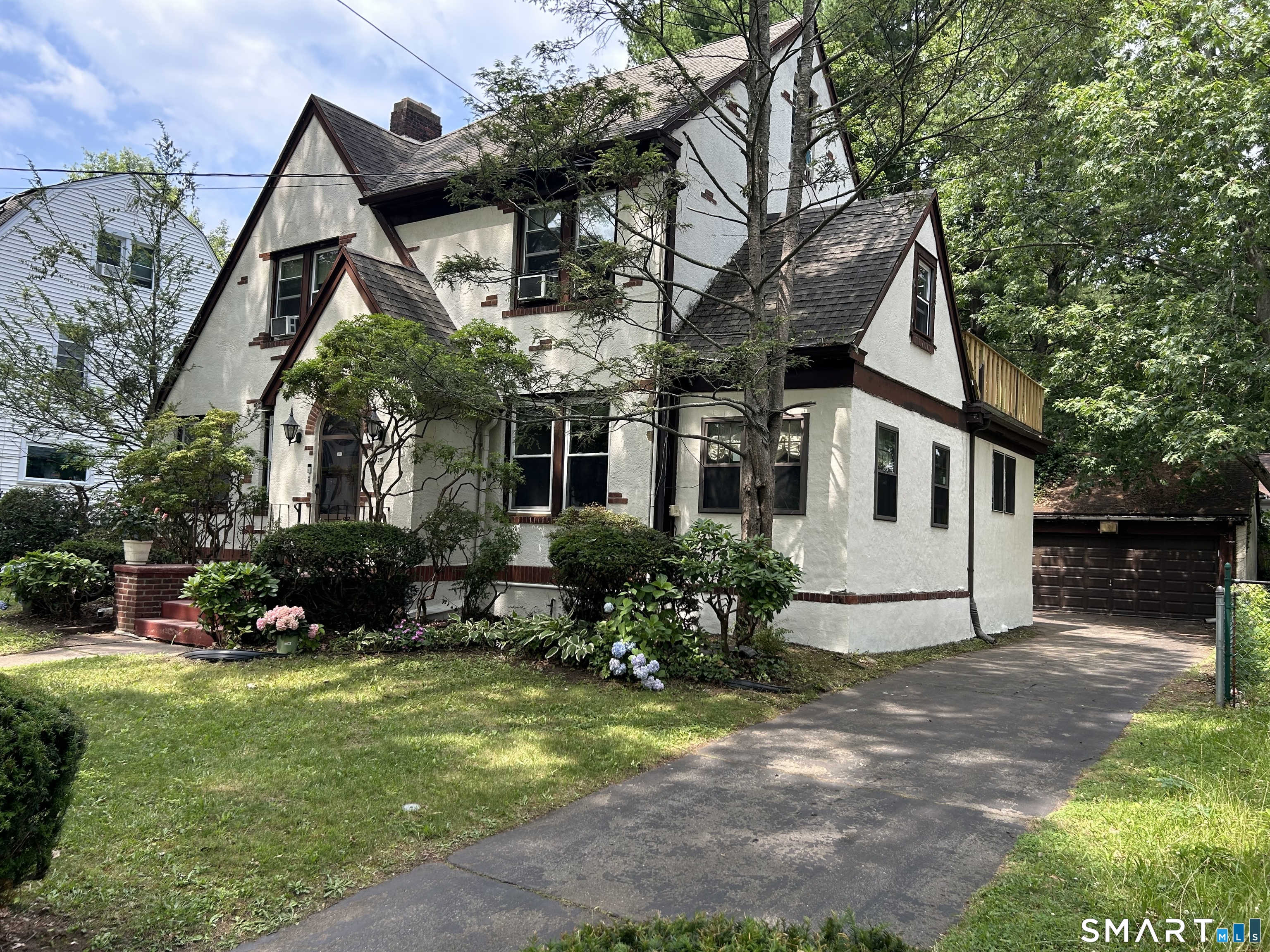 114 Colony Road New Haven CT 06511