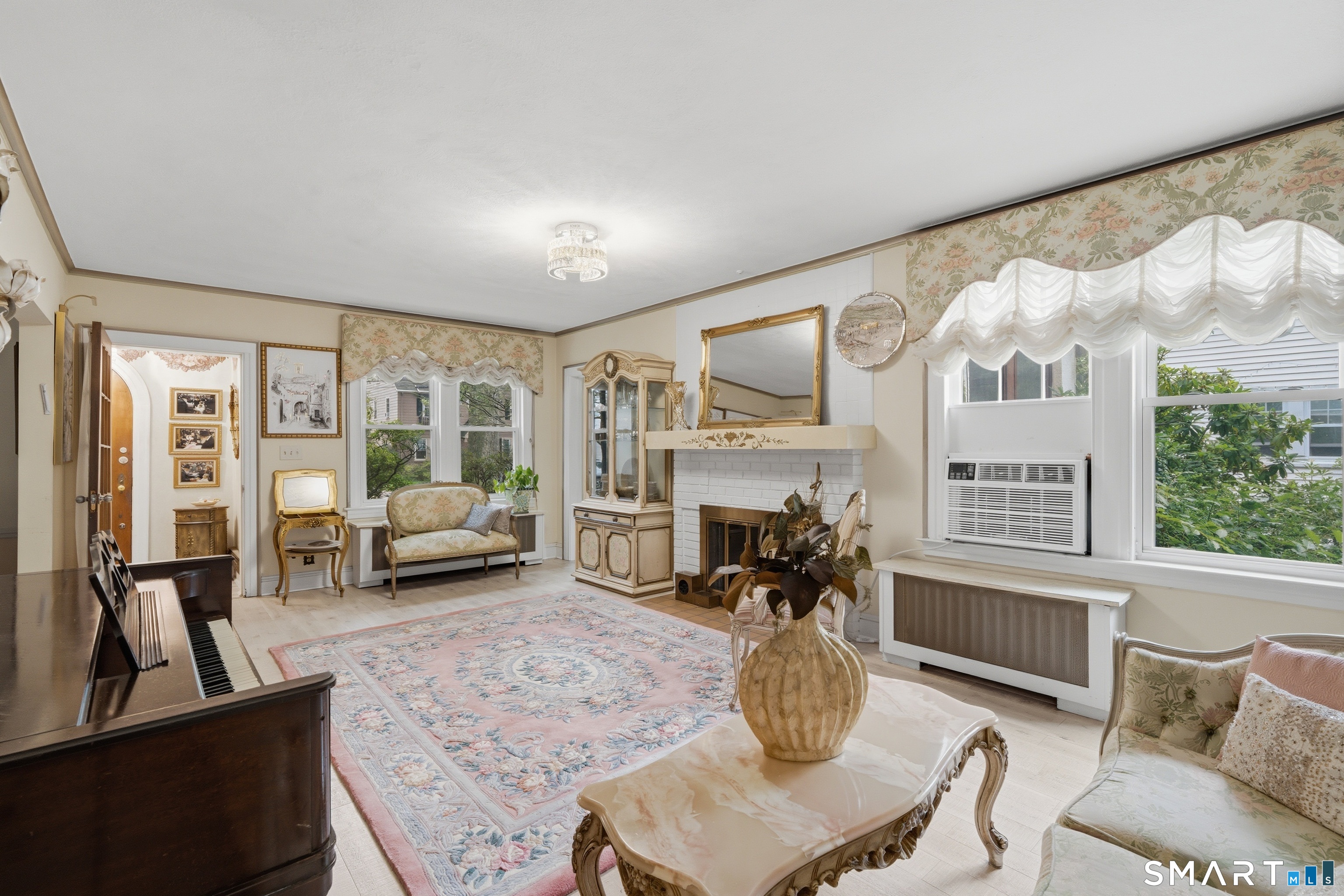 114 Colony Road New Haven CT 06511