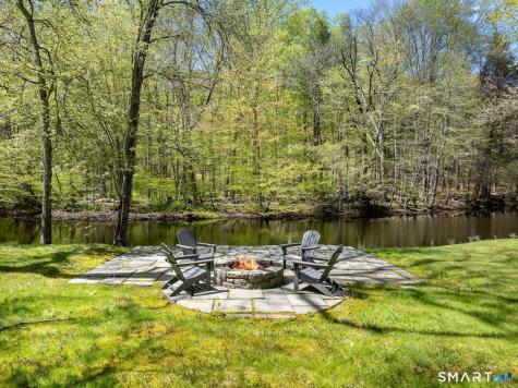 290 Lyons Plain Road Weston CT 06883