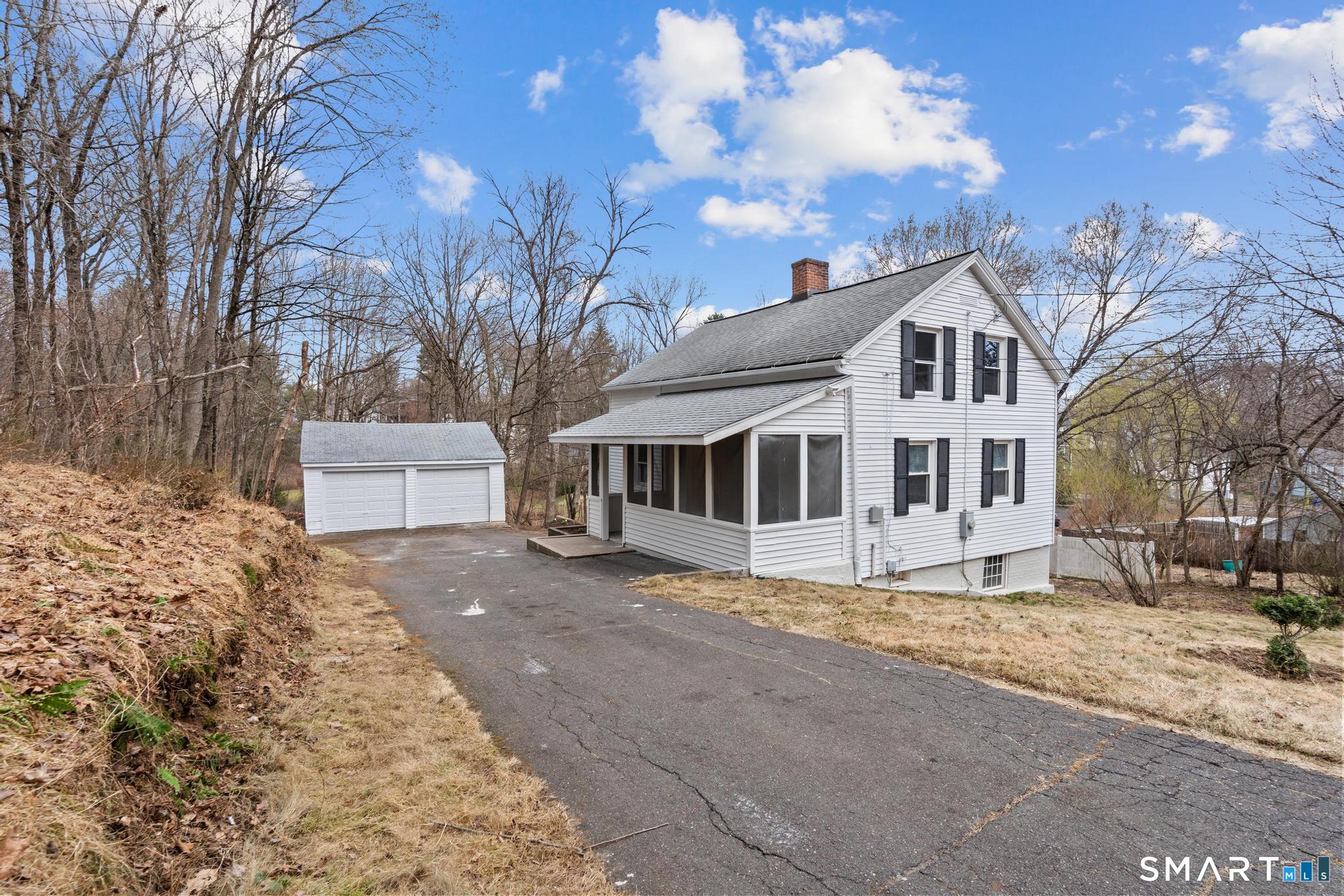 25 Mountain Road Simsbury CT 06081