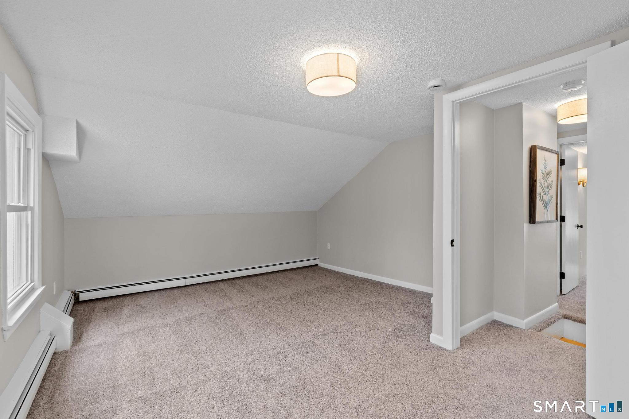 25 Mountain Road Simsbury CT 06081