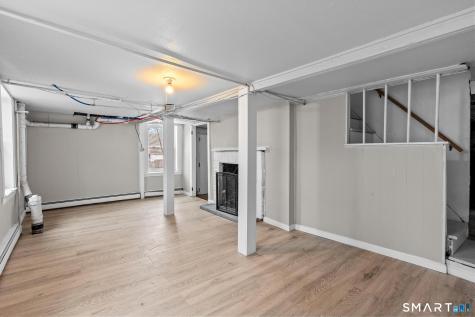 25 Mountain Road Simsbury CT 06081
