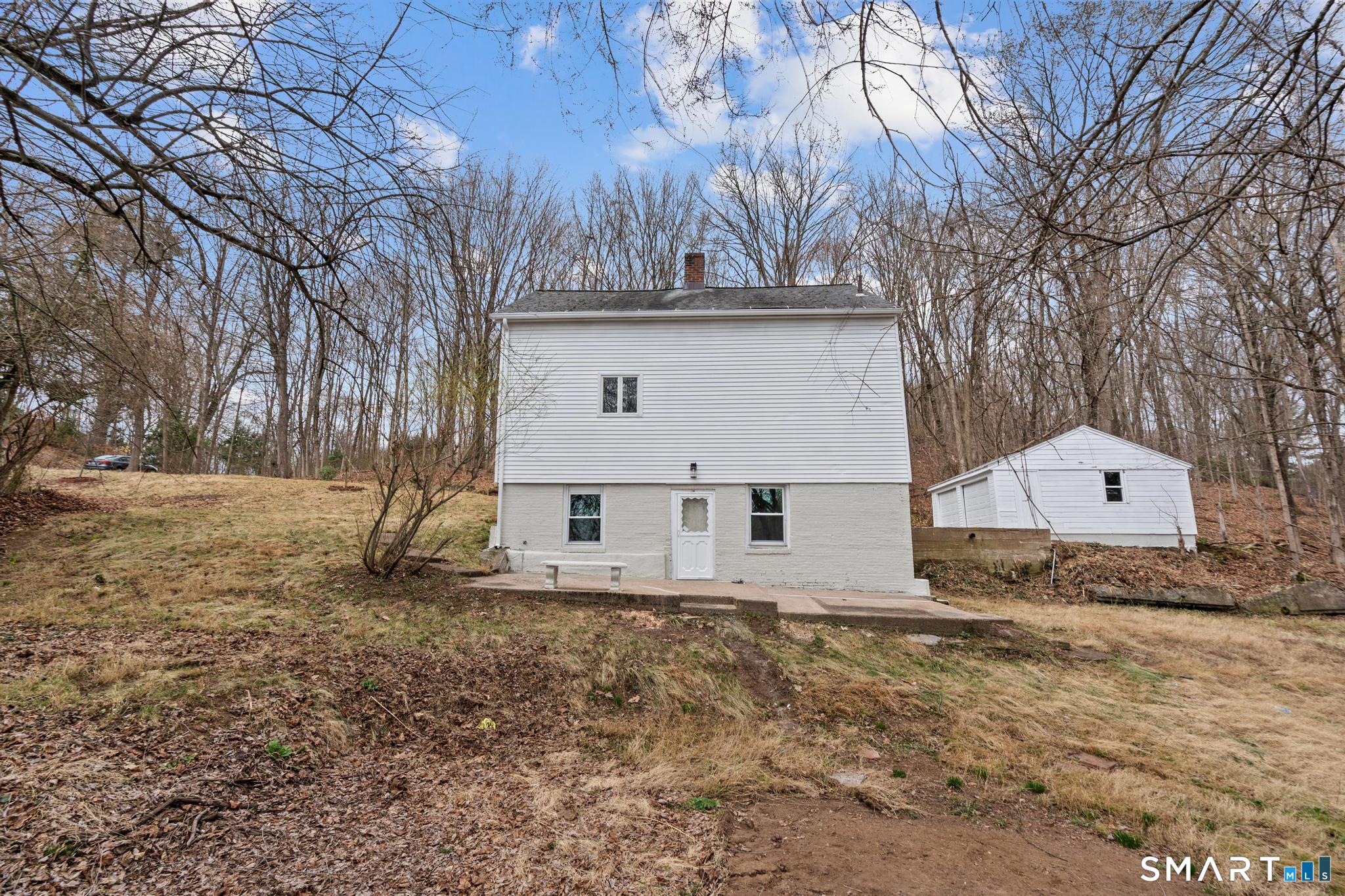 25 Mountain Road Simsbury CT 06081