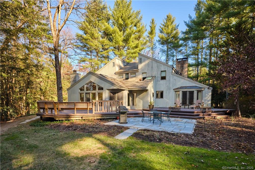 35 Woodhaven Drive Simsbury CT 06070