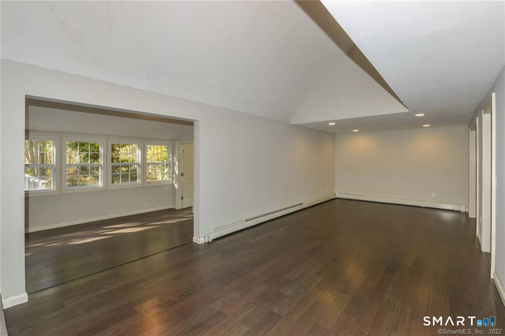 31 Walker Lane Bloomfield CT 06002