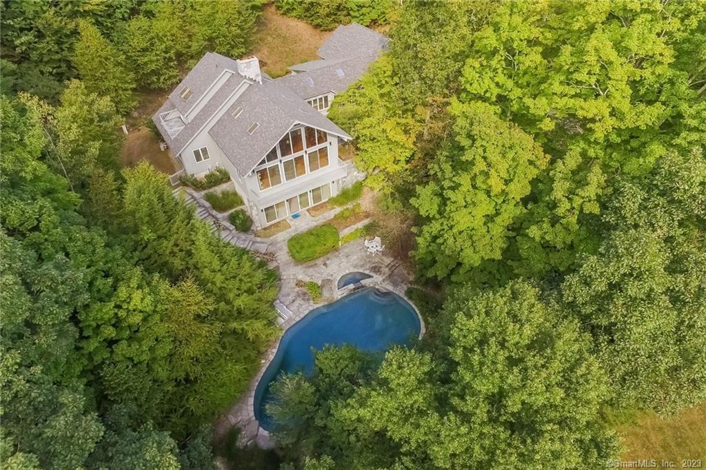 293 Wewaka Brook Road Bridgewater CT 06752
