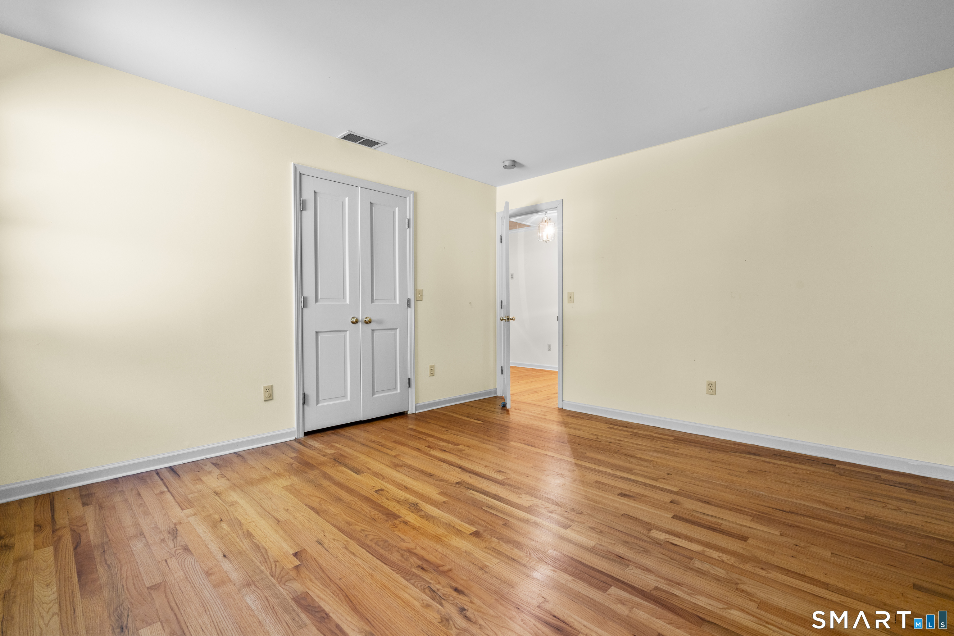 3 Megan Lane Stamford CT 06905