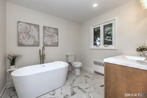 50 Oak Ridge Road Stratford CT 06614
