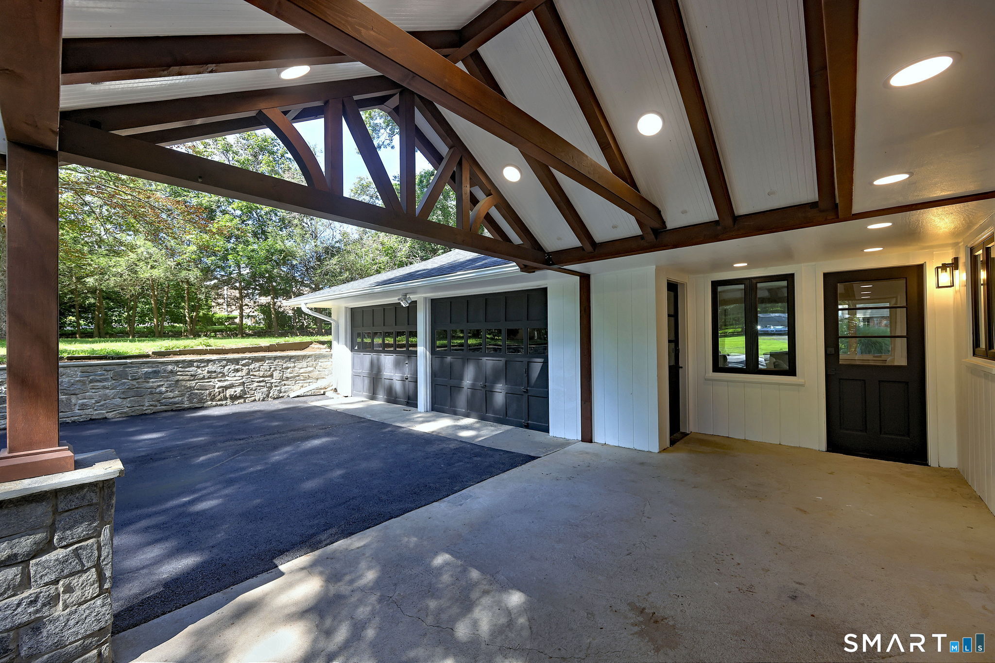 50 Oak Ridge Road Stratford CT 06614