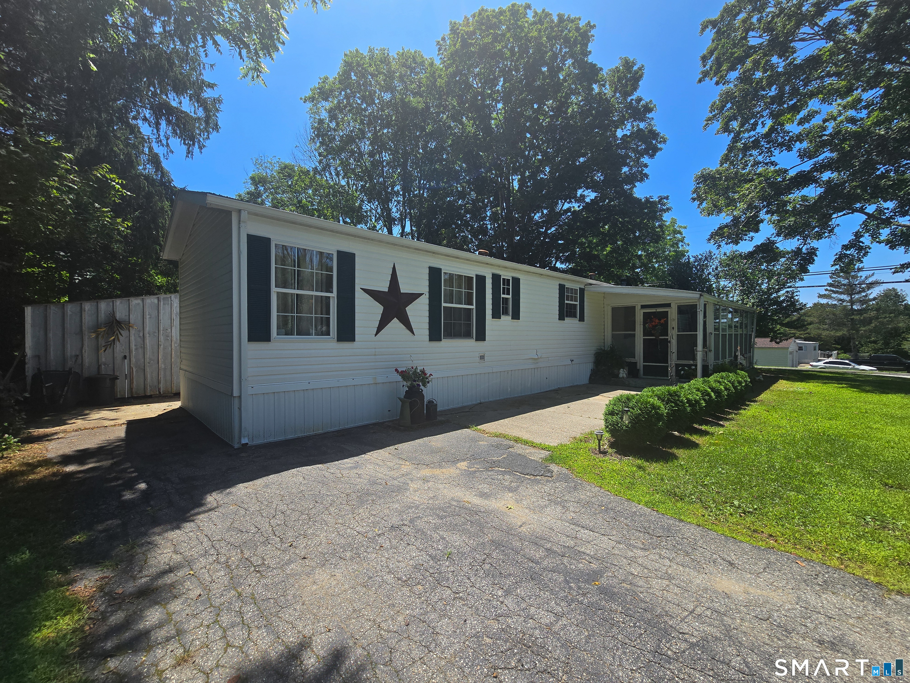 1564 Glasgo Road Griswold CT 06351