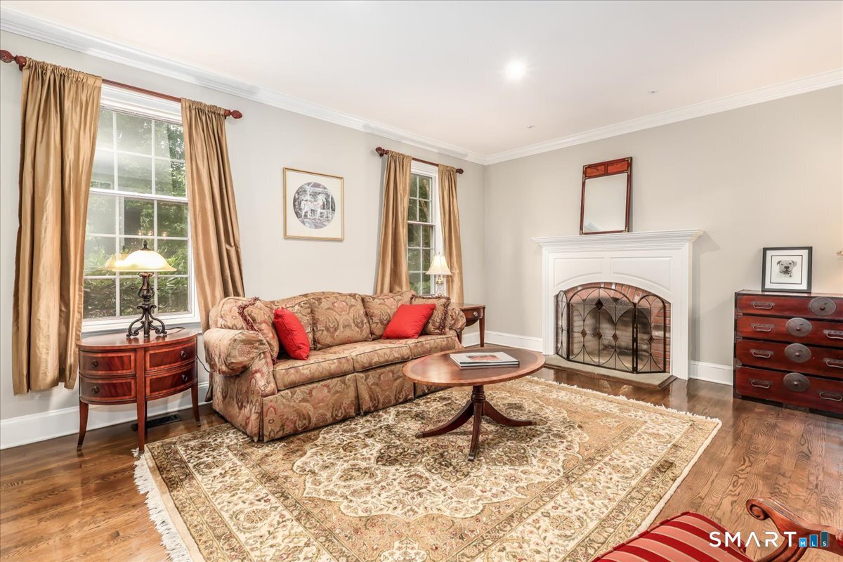 2 Raven Crest Drive Bethel CT 06801
