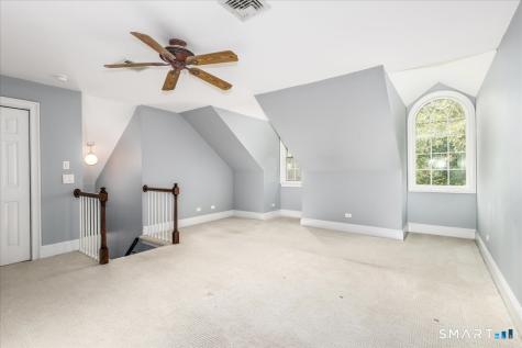 2 Raven Crest Drive Bethel CT 06801
